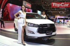 Toyota Innova màu trắng ngọc trang nhã ra mắt tại VMS 2018