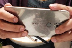 Hình ảnh thực tế Nokia 7.1 Plus với camera kép và cảm biến vân tay
