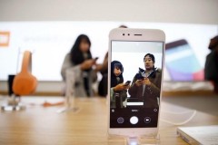 Các hãng điện thoại Trung Quốc đã bán được 343 triệu máy sau 10 tháng đầu năm 2018