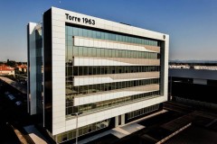 Cận cảnh bên trong nhà máy sản xuất siêu SUV Lamborghini URUS