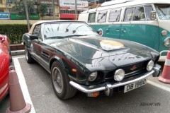 Cận cảnh xế cổ Aston Martin V8 Volante 1977 tại Hà Nội