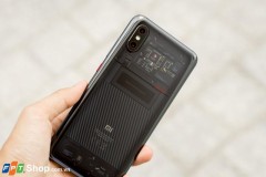 Chênh nhau 2 triệu đồng, Xiaomi Mi 8 hay Xiaomi Mi 8 Pro đáng mua hơn?