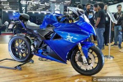 Xe điện Emflux One có thể chạy nước rút từ 0-100 km/h chỉ trong 3 giây