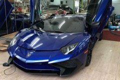 Lamborghini Aventador SV của Minh Nhựa trở về màu sơn xanh dương nguyên bản