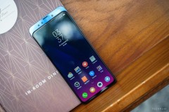 Xiaomi MI MIX 3 có thể chịu được tới 600.000 lần trượt