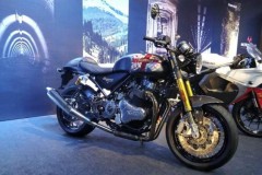 Norton Commando & Dominator phiên bản đặc giới hạn có giá từ 681 triệu VND