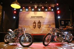 Royal Enfield ra mắt 2 mẫu xe độ đánh dấu một năm có mặt tại thị trường Việt Nam