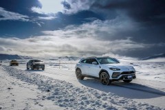 Hành trình Lamborghini Urus chinh phục Băng đảo Iceland