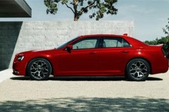 Danh sách 10 mẫu ô tô bị than phiền về lỗi an toàn