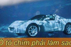 Cần làm gì để thoát thân khi ô tô rơi xuống nước?