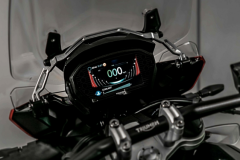 Triumph giới thiệu Triumph TFT hệ thống kết nối hoàn toàn mới