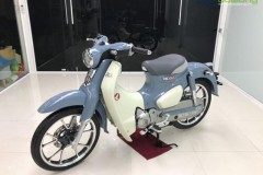 Dân chơi Hà Nội chi tiền triệu đánh bóng Honda Super Cub C125 đón năm mới