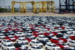 Xe Thái, Indonesia lũ lượt về Việt Nam dịp cao điểm cuối năm