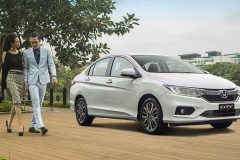 7 hãng xe từ phân khúc bình dân tới sang chảnh tại Việt Nam gặp lỗi kỹ thuật