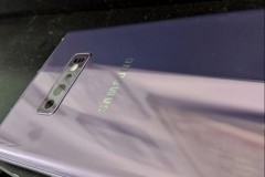 Lộ diện hình ảnh thực tế Galaxy S10 với 3 camera ở mặt sau