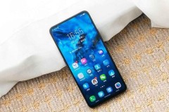 Hé lộ tên gọi chính thức của smartphone Vivo màn hình kép