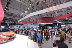 Sức mua ô tô trên toàn thị trường tháng 11/2018 tăng khá nhẹ so với tháng liền trước