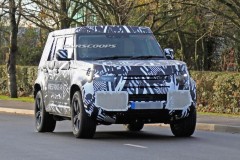 SUV Land Rover Defender thế hệ mới vẫn giữ lại vẻ ngoài vuông vức đặc trưng của các đời xe trước