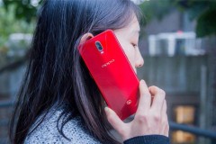 Cận cảnh bộ đôi OPPO R17 và R17 Pro New Year's Edition đẹp mắt