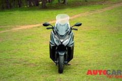 Cảm nhận thực tế về xe tay ga cỡ lớn Kymco AK550