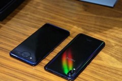 Xuất hiện video trên tay smartphone màn hình kép, 3 camera sau của Vivo