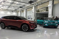 M-Byte - Mẫu xe điện Trung Quốc có một màn hình gắn trực tiếp vào vô-lăng