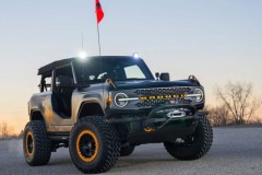 Ford tung loạt ảnh hàng nóng Bronco và F-150 và Raptor