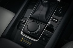 Mazda3 ra mắt phiên bản nâng cấp: Thêm sức mạnh đối đầu với Honda Civic