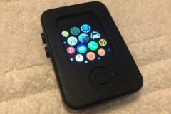 Xuất hiện những hình ảnh, video về nguyên mẫu ban đầu của Apple Watch, được che giấu bằng một hộp bảo mật