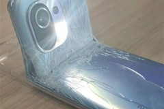 Hình ảnh chiếc Xiaomi Mi 11 bị hư hỏng đầu tiên xuất hiện trên mạng xã hội