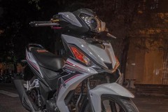 Winner độ khiêu khích người xem bằng dàn chân cực phẩm!