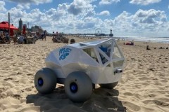 BeachBot - Rô bốt trí tuệ nhân tạo với nhiệm vụ nhặt tàn thuốc lá trên bãi biển