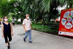 Hà Nội siết chặt việc giãn cách toàn xã hội, người dân có thể bị phạt 3 triệu đồng khi ra ngoài không cần thiết