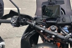 Adventure mang kiểu dáng cổ điển Husqvarna Norden 901 tiếp tục hé lộ loạt ảnh chi tiết hấp dẫn