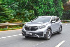 Điểm danh những mẫu Crossover ưu đãi cả trăm triệu đồng trong "Tháng đen tối"