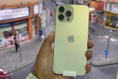 Trên tay iPhone 13 Pro Max màu vàng bắt mắt, ấn tượng ngay từ cái nhìn đầu tiên
