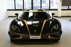 Koenigsegg Agera S Hundra: Siêu xe dát vàng độc nhất thế giới được rao bán từ 61 tỷ VNĐ
