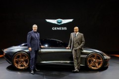 Luc Donckerwolke - cựu nhà thiết kế tại Bentley và Lamborghini - trở thành Giám đốc thương hiệu của Genesis