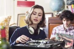 Đĩa vinyl tiếp tục trên đà thắng thế trong năm 2021