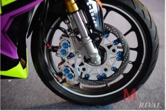 Bản độ CBR150R chìm đắm trong dàn trang bị hiệu suất cao