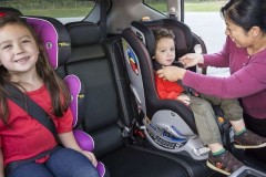 Ô tô của Ford, Honda, Nissan và Toyota có hàng ghế sau an toàn nhất theo xếp hạng của Consumer Reports