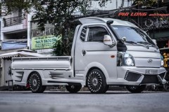 Cận cảnh chiếc xe tải Hyundai được độ theo phong cách siêu xe Lamborghini của "dân chơi" Việt