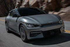 Chiếc ô tô điện sắp bán tại Việt Nam: Sạc 7 tiếng chạy tận 4.500Km