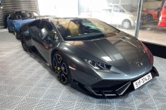 Đại gia Bình Phước rao đổi Lamborghi Huracan lấy lan nhưng không thành vì có người cọc mua xe luôn