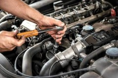 Mang xe đi bảo dưỡng ngay nếu bạn nghe thấy những tiếng ồn này từ ô tô