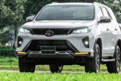 Toyota Fortuner Legender: Phá bỏ định kiến?