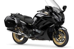 Yamaha FJR1300 2022 phiên bản kỷ niệm 20 năm có gì mới?