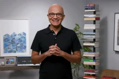 PC mới của Microsoft với bốn bộ vi xử lý dựa trên ARM