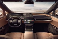 Ra mắt Lucid Gravity: Định nghĩa lại SUV điện