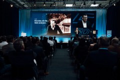 RATIONAL giới thiệu những cải tiến mới tại các sự kiện đối tác quốc tế: lò iCombi Pro kích thước để bàn với hệ thống hóa chất vệ sinh tích hợp, các giải pháp kỹ thuật số và một danh mục các chương trình nấu ăn được cài đặt sẵn hoàn toàn mới.